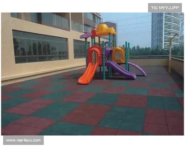 福州市儿童公园建成永久性幼儿橄榄球场并设置专属安全缓冲地垫